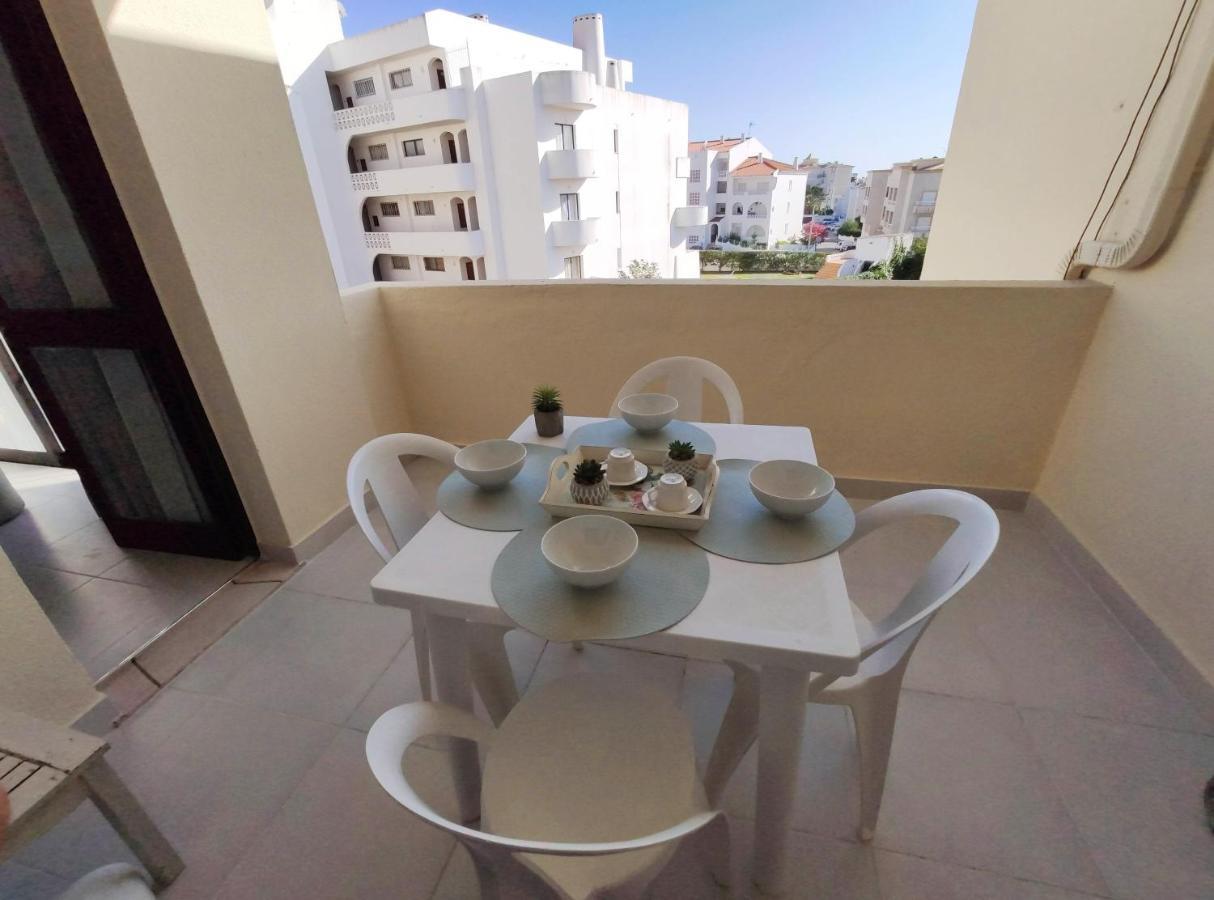 Charming & Modern Poente With Double Pool Appartement